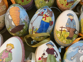 Busfahrt zur Osterausstellung auf Schloss Farrach am 13. März 2026  | © Osterausstellung Farrach@Foto Schloss Farrach