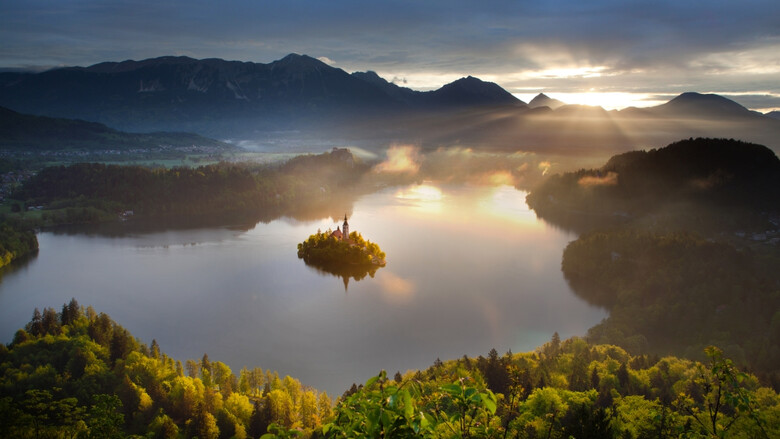 (c) Jost Gantar | © (c) Jost Gantar (c) Jost Gantar | © (c) Jost Gantar